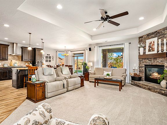 4th image of 4748 S Homestead Way