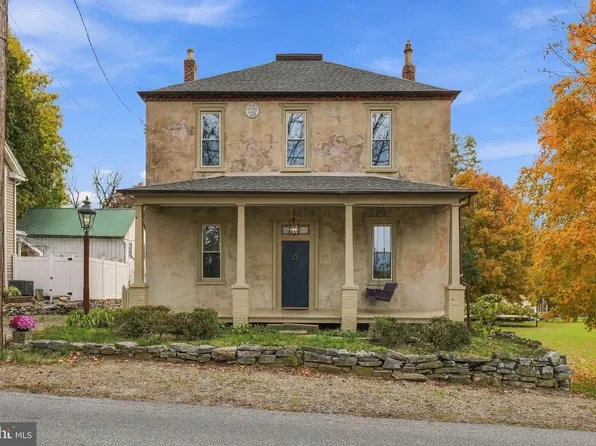 1250 Creek Rd, Lititz, PA 17543