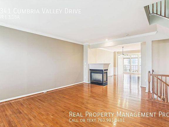 4th image of 9341 Cumbria Valley Dr