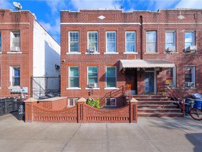 1537 W 11th St, Brooklyn, NY, 11204