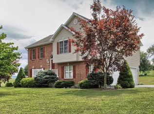 262 Bonnybrook Rd, Carlisle, PA 17015