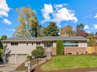 6741 SW Raleighwood Way, Portland, OR 97225