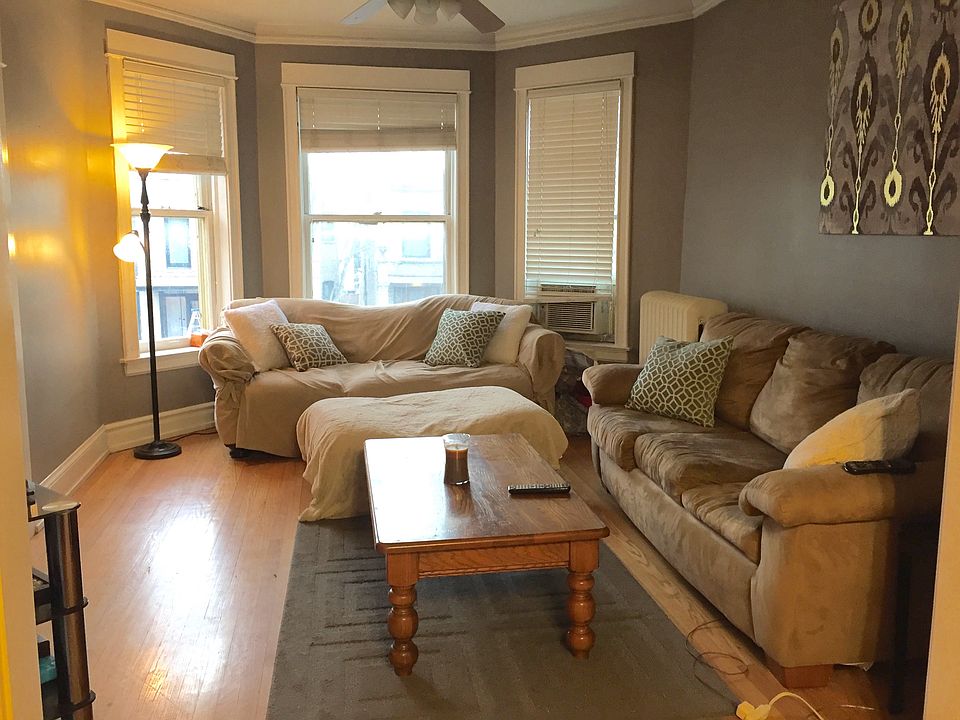 1st image of 1325 W Newport Ave #2