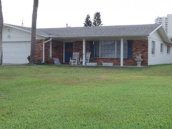 2nd image of 2561 S Peninsula Dr