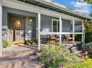 142 Avenida De La Entrada, Ojai, CA 93023