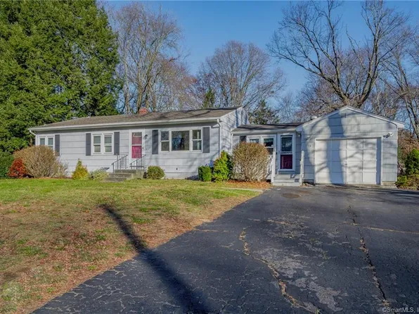14 Carmella Terrace, Enfield, CT 06082