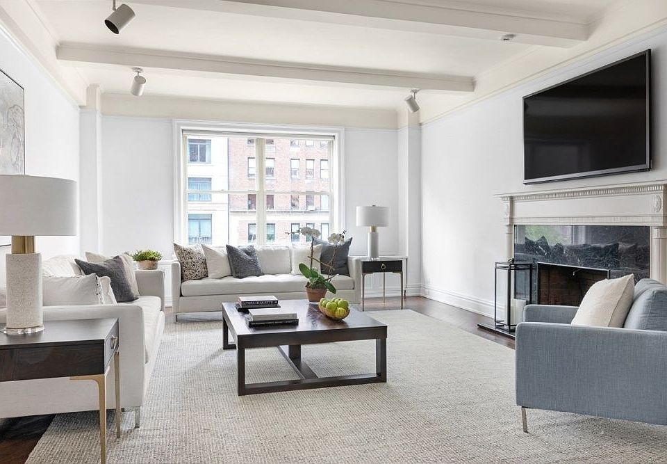 1st image of 1111 Park Ave #4A
