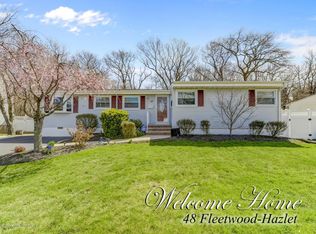 48 Fleetwood Dr, Hazlet, NJ 07730