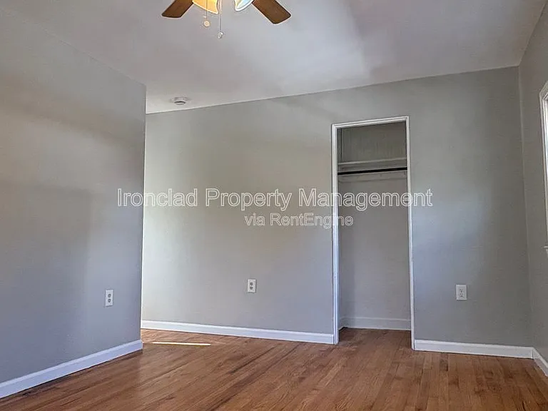 548 Main St #2 — Photo 11