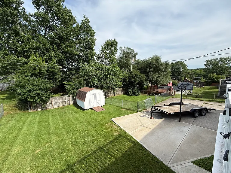 3924 Gladman Way — Photo 29