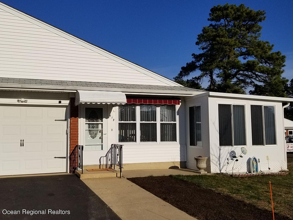 1st image of 41 Crestwood Parkway #B