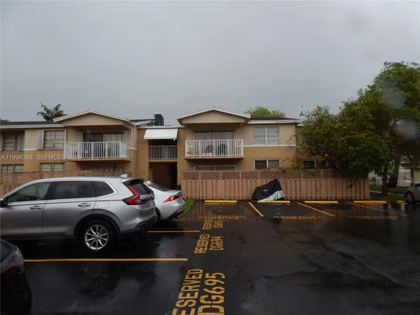 4200 NW 79th Ave APT 2A, Doral, FL 33166