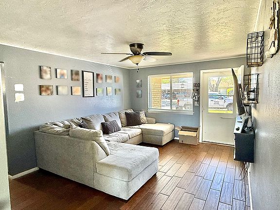 2nd image of 445 W Forest Dr