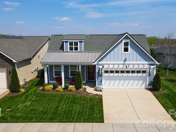 445 Bowline Dr, Denver, NC 28037