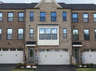13826 Ridgeview Ct, Cockeysville, MD 21030