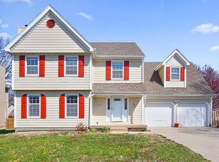 13322 W 113th St, Overland Park, KS 66210
