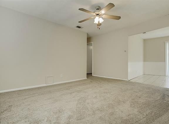 5th image of 2305 Motley Dr