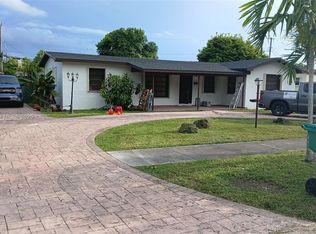 10030 SW 54th St, Miami, FL 33165