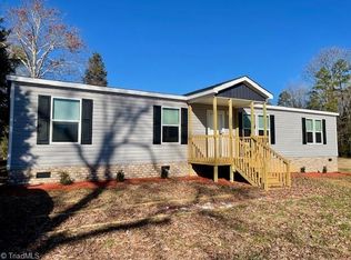543 Frank Fleer Rd, Lexington, NC 27292