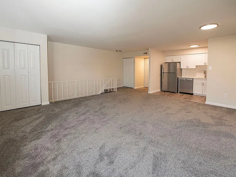 Timbercove Apartments and Townhomes — Photo 27