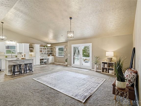 5th image of 833 Savin Hill Ct