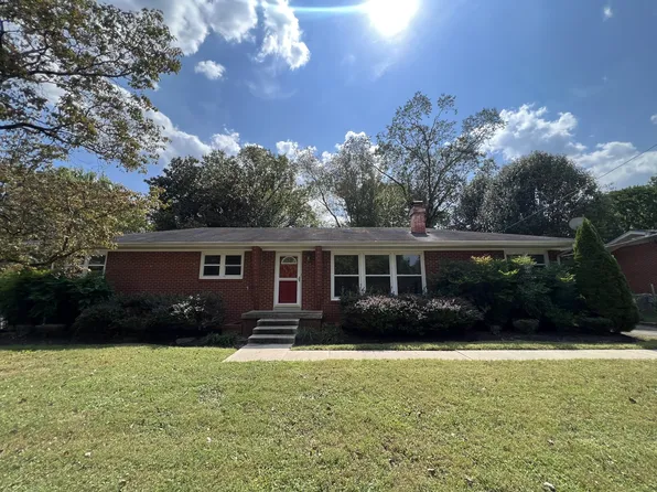 907 Elliott Dr, Murfreesboro, TN 37129
