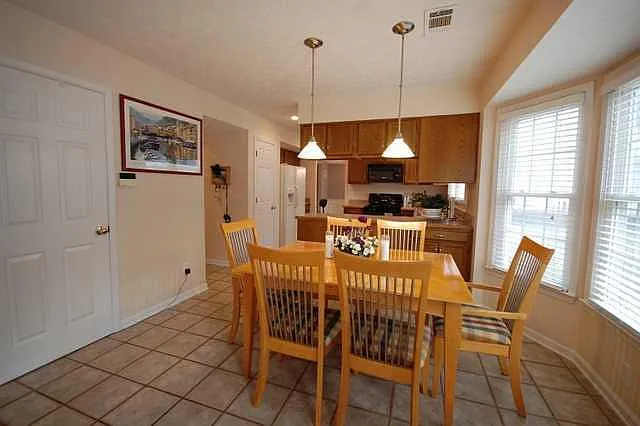 4080 Fastnet Ln — Photo 4
