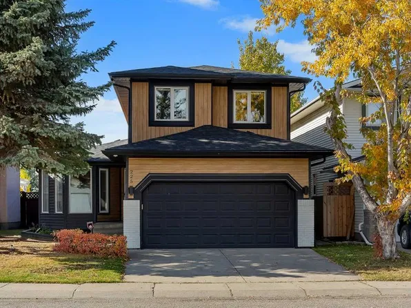 225 E Riverwood Close SE, Calgary, AB T2C 3Z4