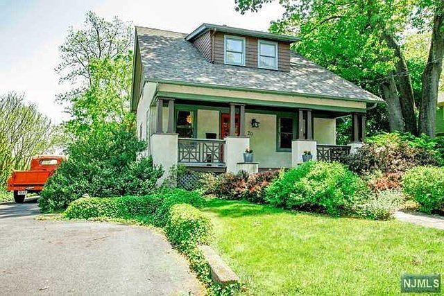 1st image of 20 Highwood Ave