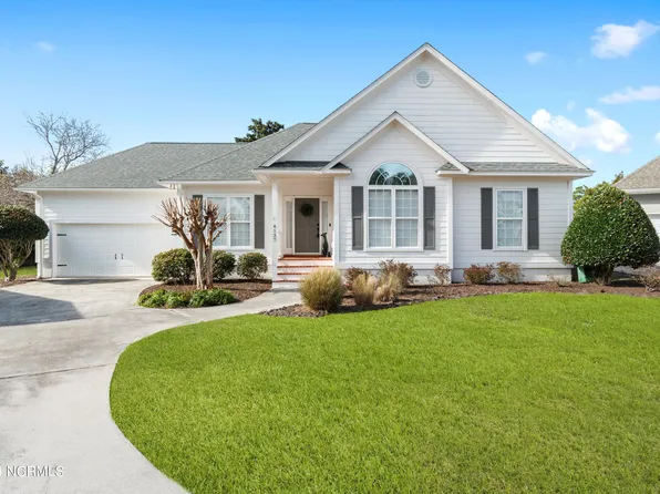 4137 Ashdon Place SE, Southport, NC 28461