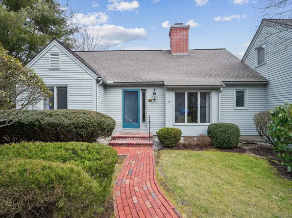 189 Redstone Hill Road #10, Bristol, CT 06010