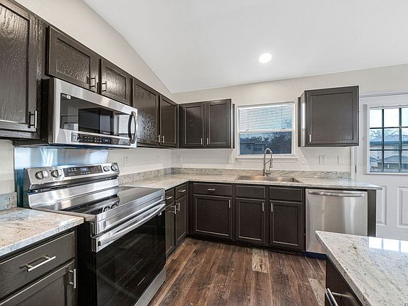 2nd image of 659 Rattler Bluff