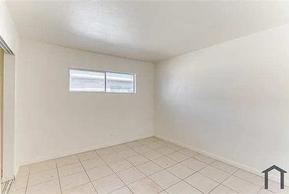 3370 Athens St #4 — Photo 14