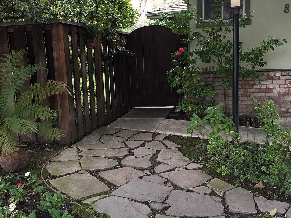 1st image of 894 Garland Dr