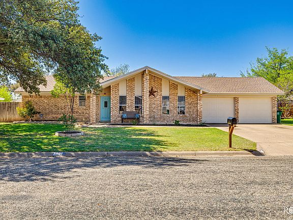 2nd image of 3401 Lindenwood Dr