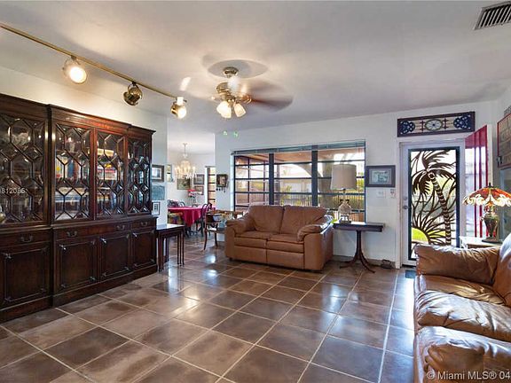 5th image of 8700 N Bayshore Dr