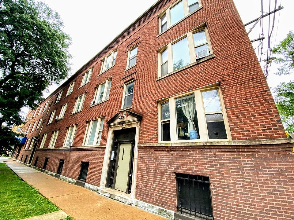 1st image of 3051 W Cortland St #3