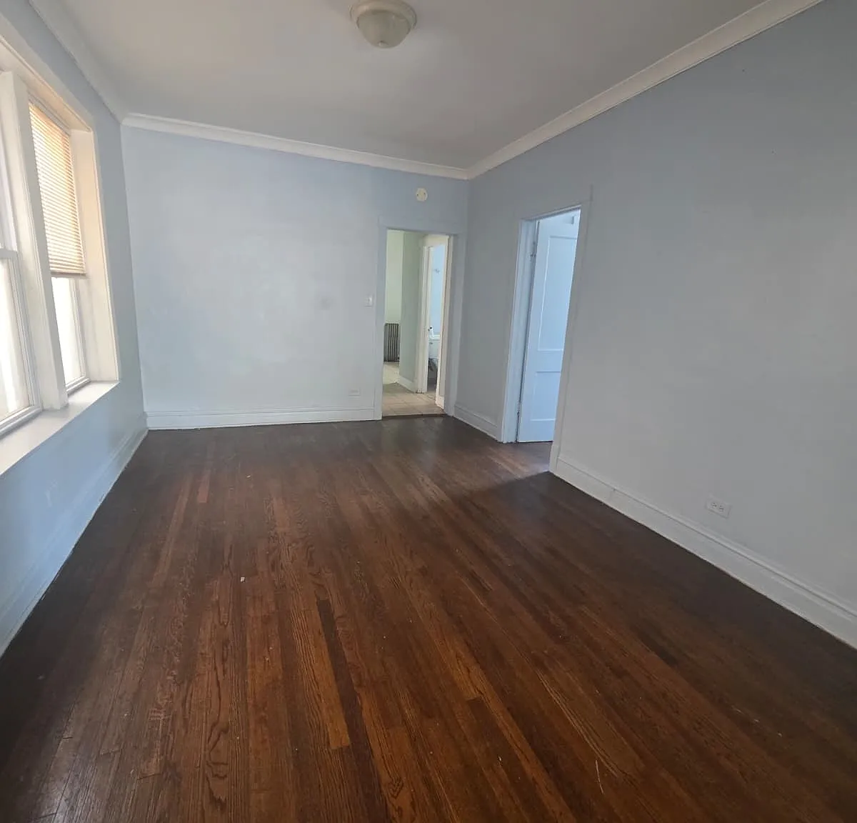 2 bed, 1100 sqft, $1,350 — Photo 2