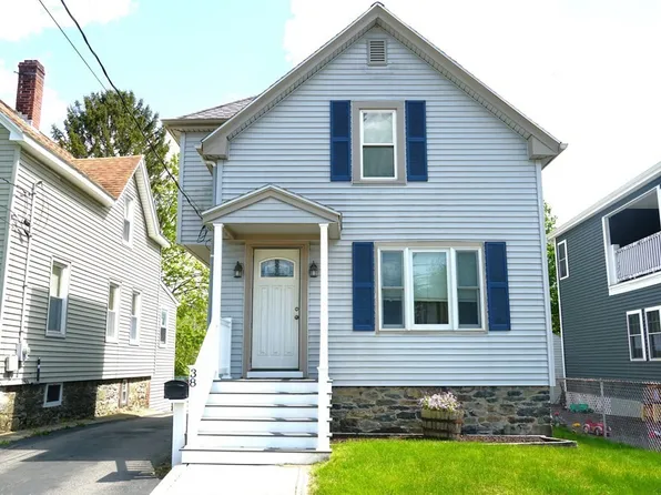 38 Wales St, Taunton, MA 02780