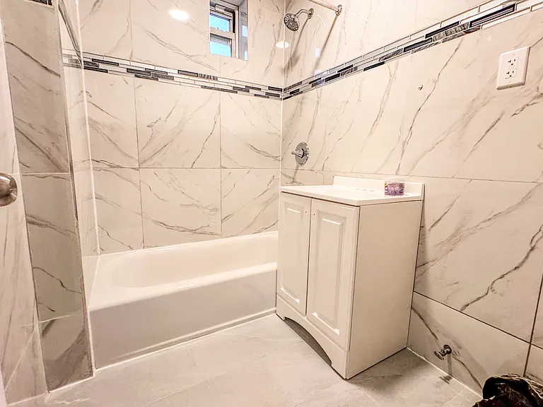 154 E 93rd St #1 — Photo 7