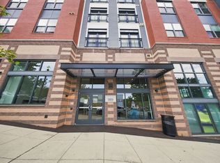 989 S Buchanan St Unit 325, Arlington, VA 22204