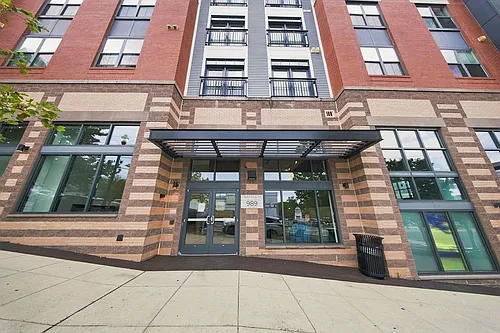 989 S Buchanan St Photo 1