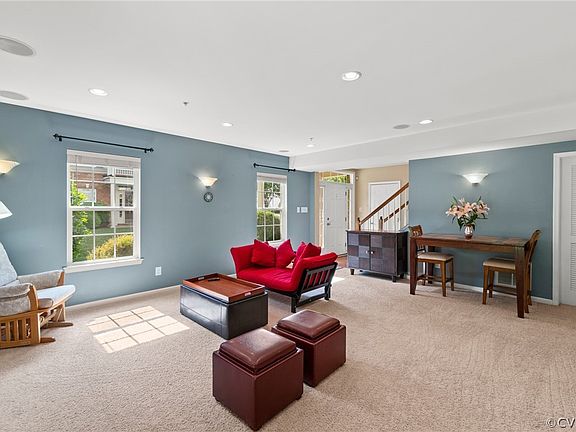 4th image of 216 Siena Lane Gln