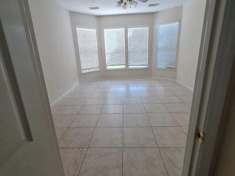 503 Nadia Way — Photo 19