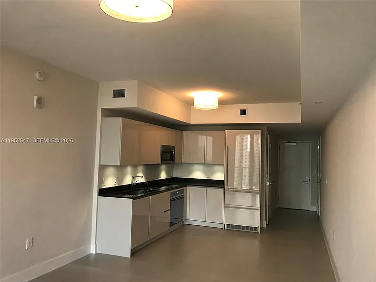 1010 Brickell Ave #2110 — Photo 31