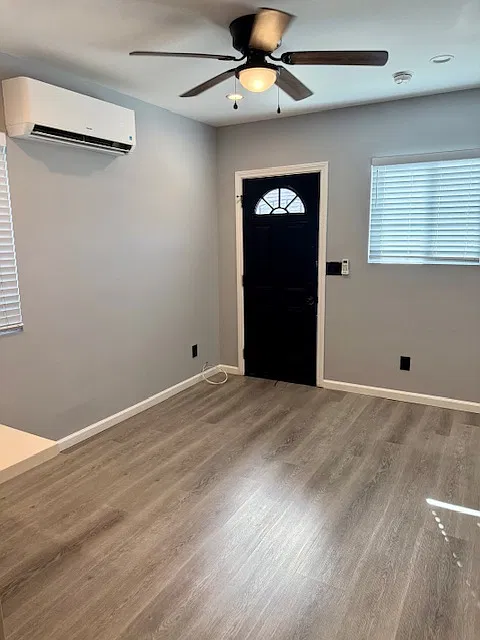 1 bed, 400 sqft, $1,850 — Photo 4