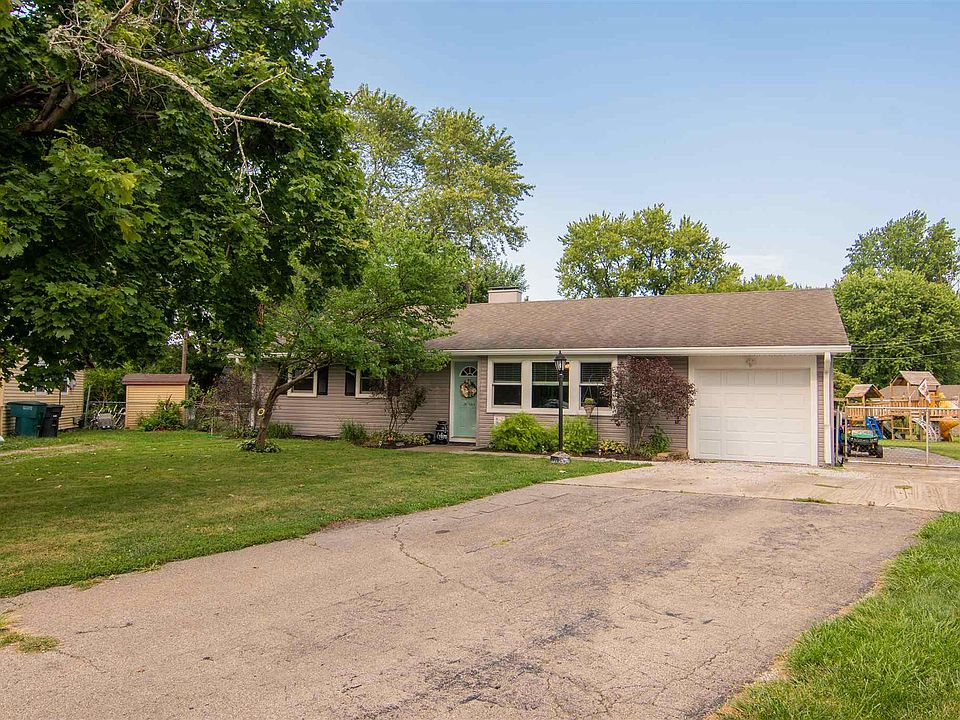 1st image of 4404 W Meadow Ct