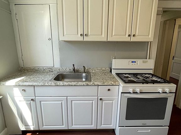 3rd image of 11 Dorman St #3