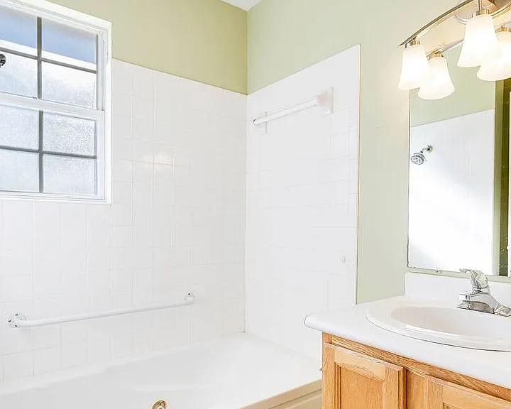 1119 Kenwood Dr — Photo 29