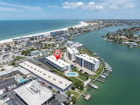 9755 Harrell Ave, Treasure Island, FL